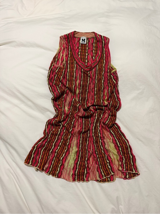 Missoni Dresses & Skirts - Missoni Pink Green Multi-Striped Sleeveless V-Neck Midi Dress